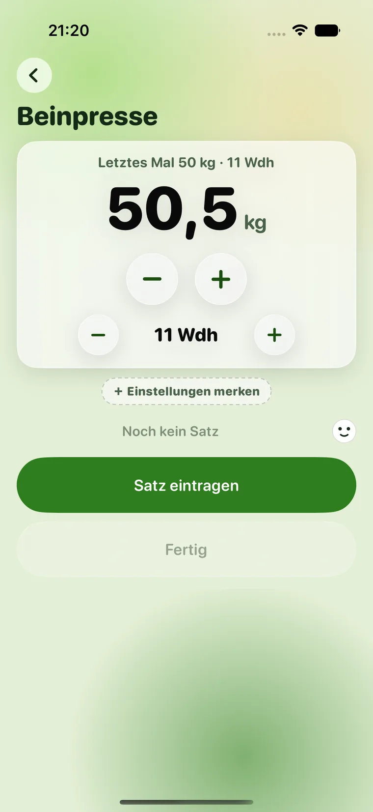 Die Erfassung: eine große Gewichtszahl mit zwei runden Steppern, darüber der Wert vom letzten Mal.